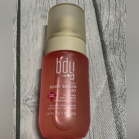 Tree Hut bdy Treat Dual-Phase Body Serum Mist – 3.4 fl oz / 100 mL – Brand New - Picture 1 of 2